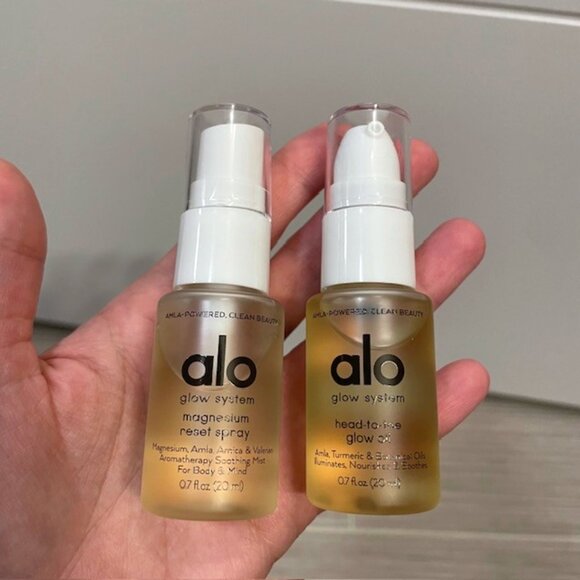 NEW Alo Yoga Glow Oil & Magnesium Spray Mini Duo - Picture 4 of 11